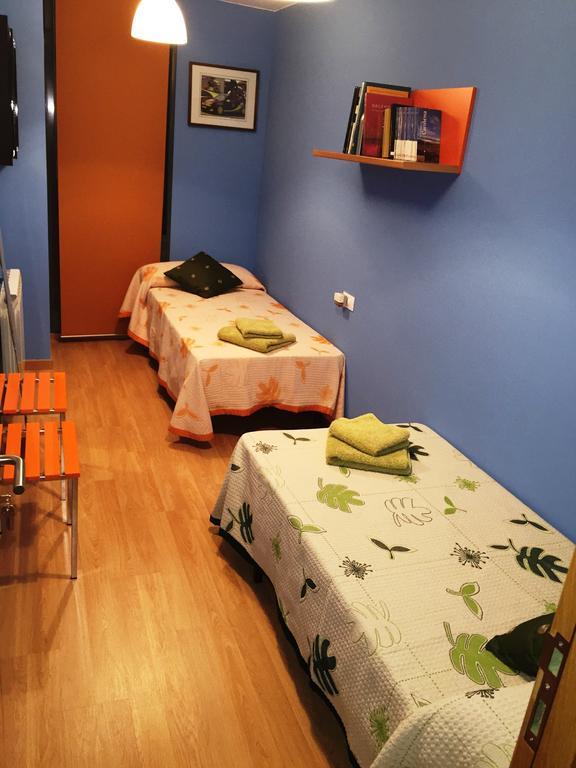 Apartamentos Mequedo Alcañiz Pokoj fotografie